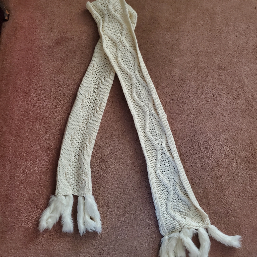 Moda Scarf